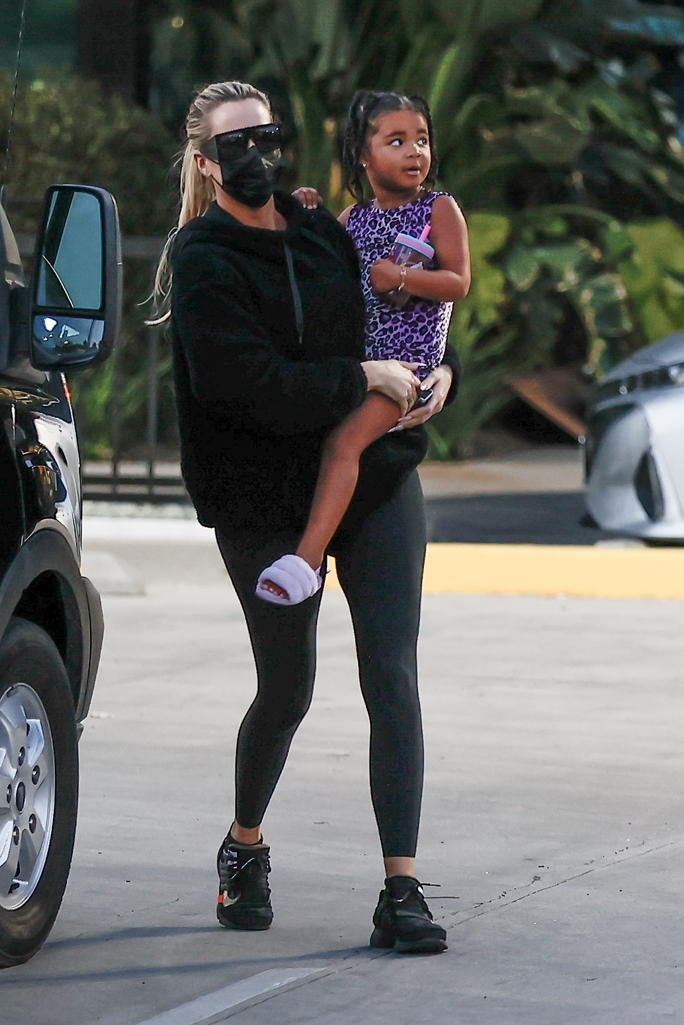 Access_Kardashian_6.jpg