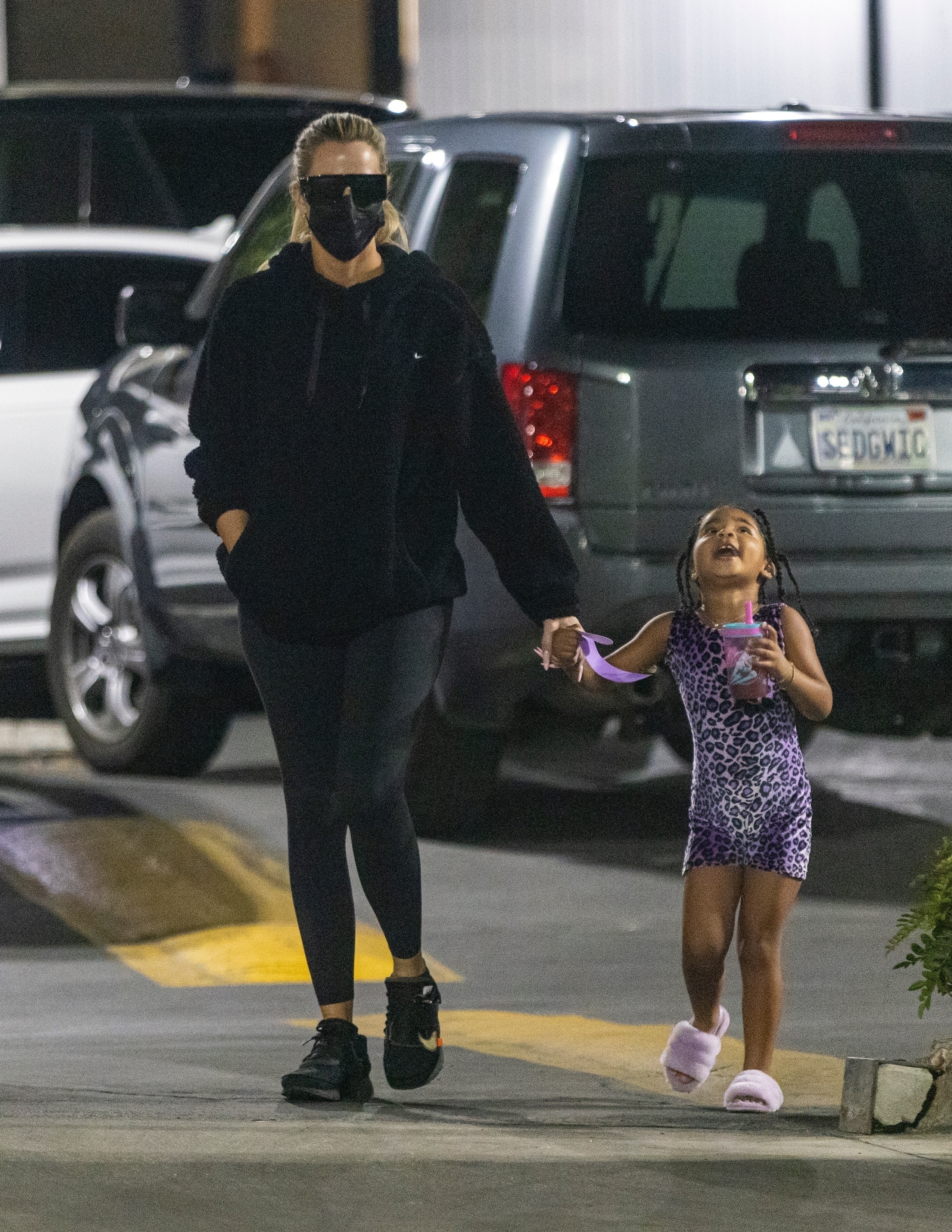 Access_Kardashian_64.jpg