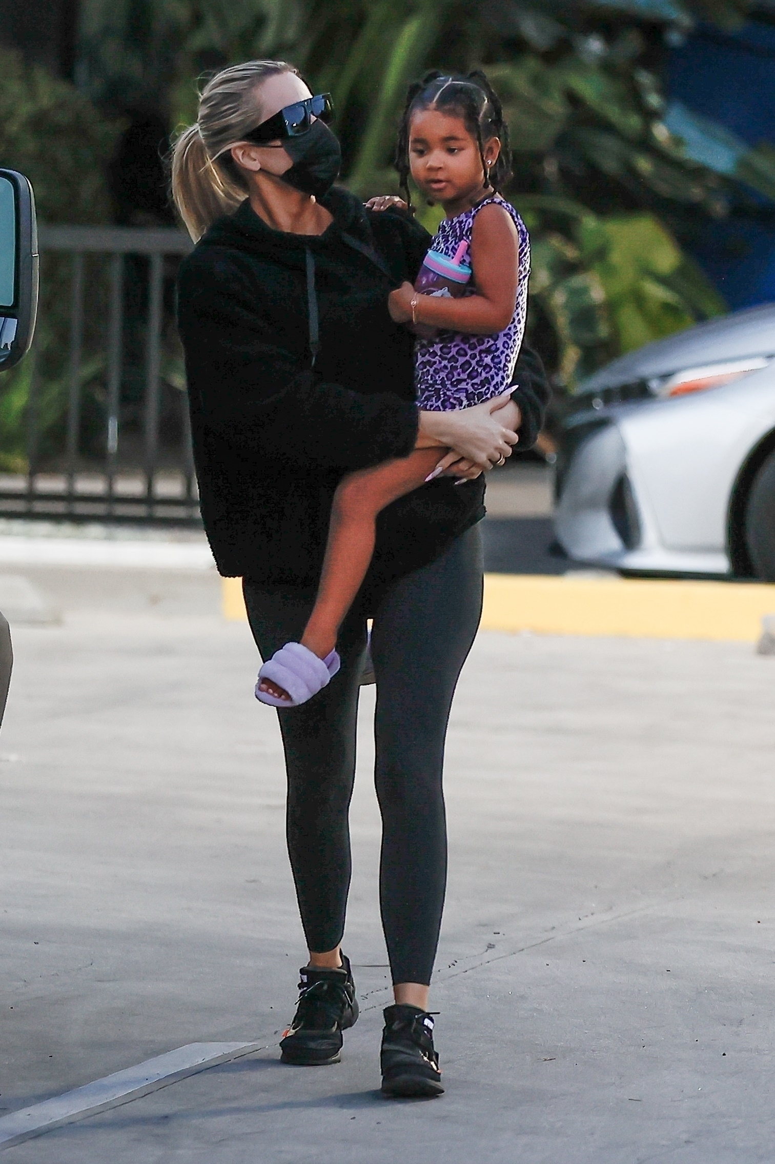 Access_Kardashian_7.jpg
