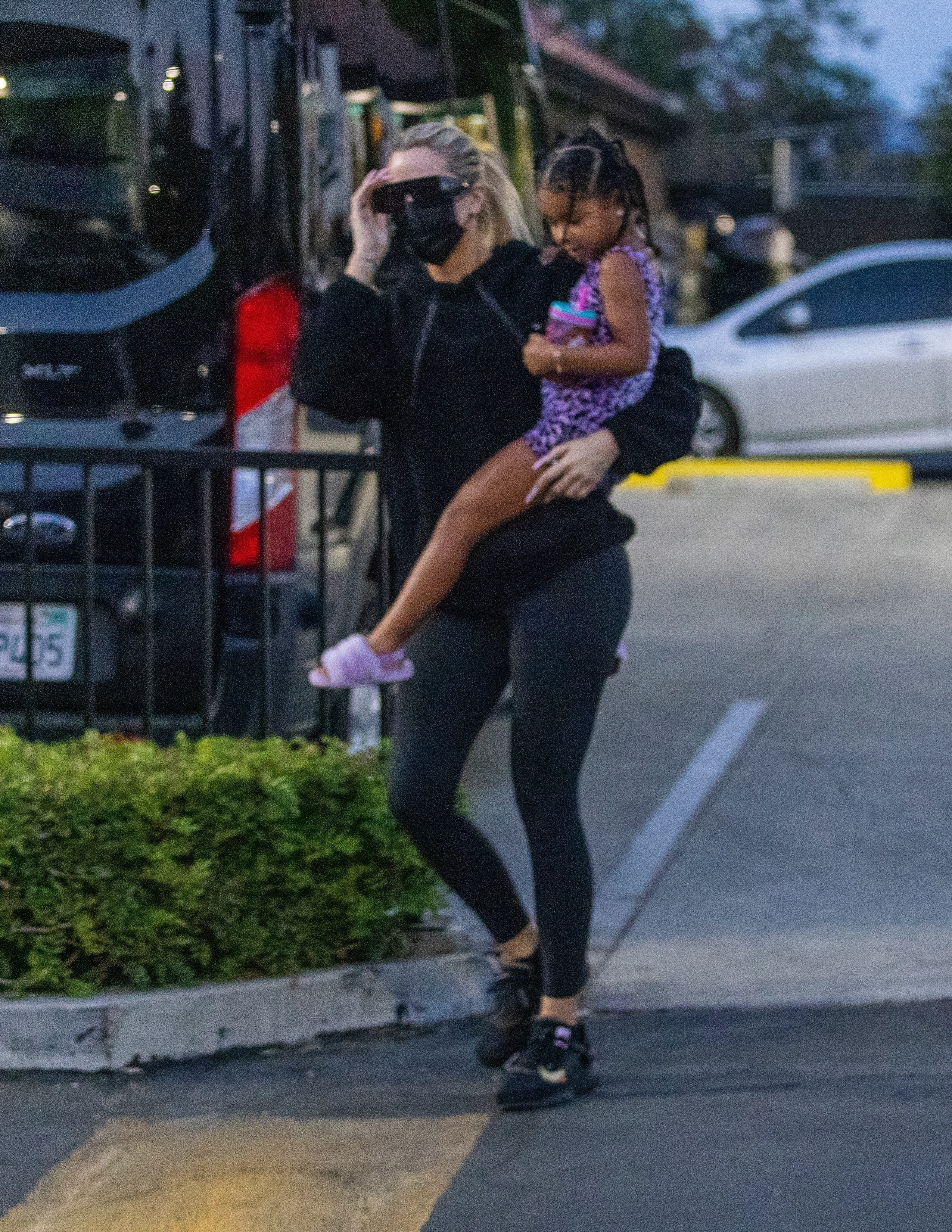 Access_Kardashian_72.jpg
