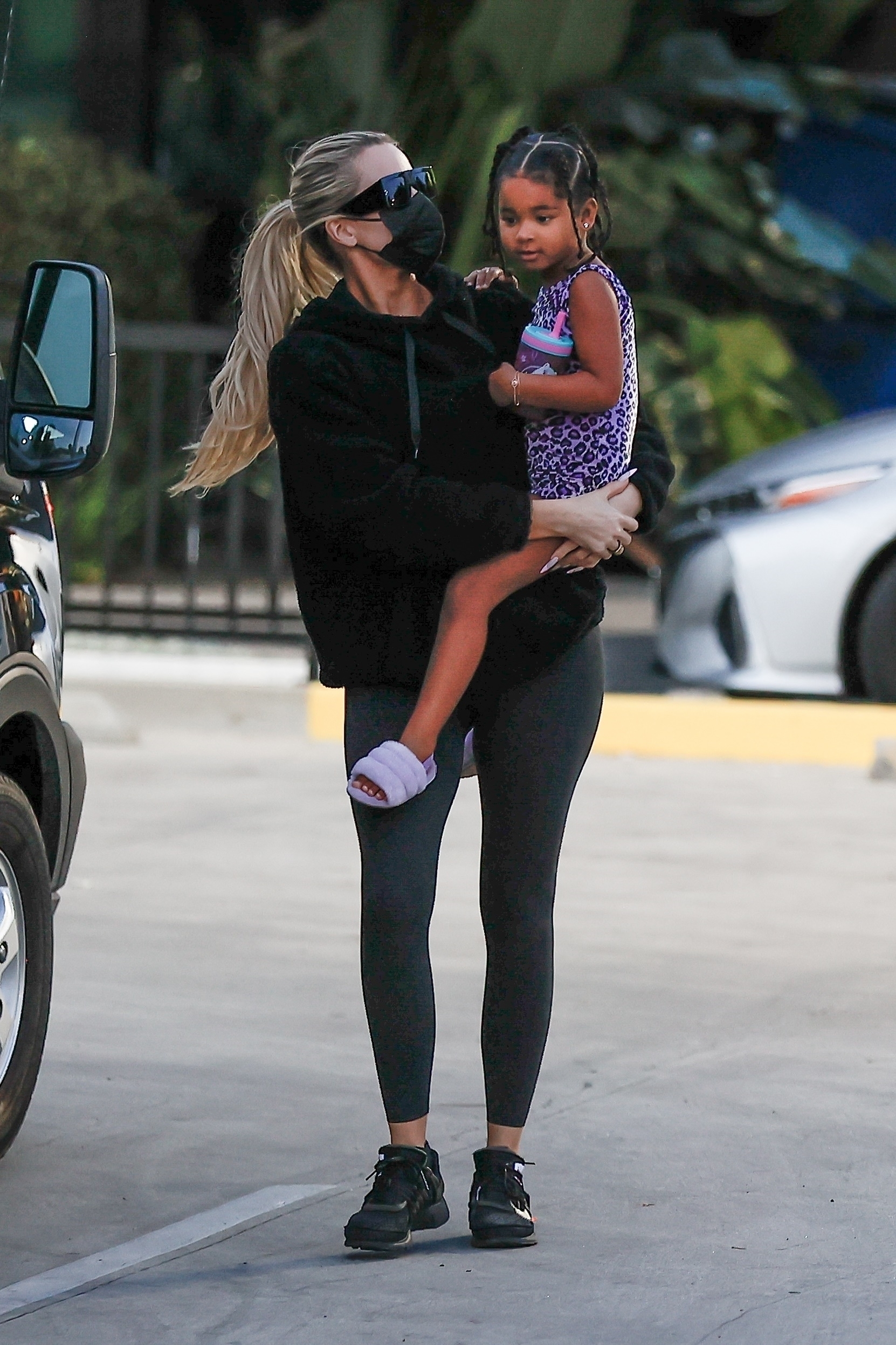 Access_Kardashian_8.jpg