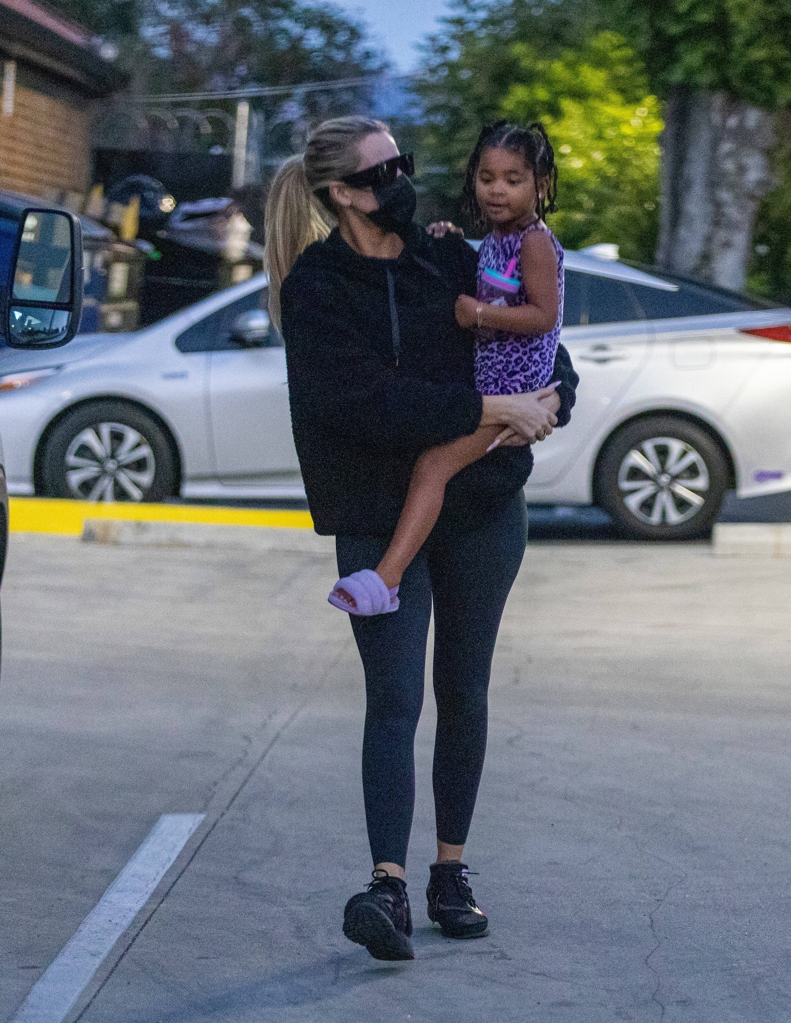 Access_Kardashian_81.jpg