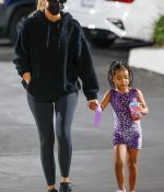 Access_Kardashian_14.jpg