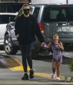 Access_Kardashian_64.jpg