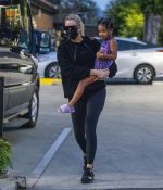 Access_Kardashian_75.jpg