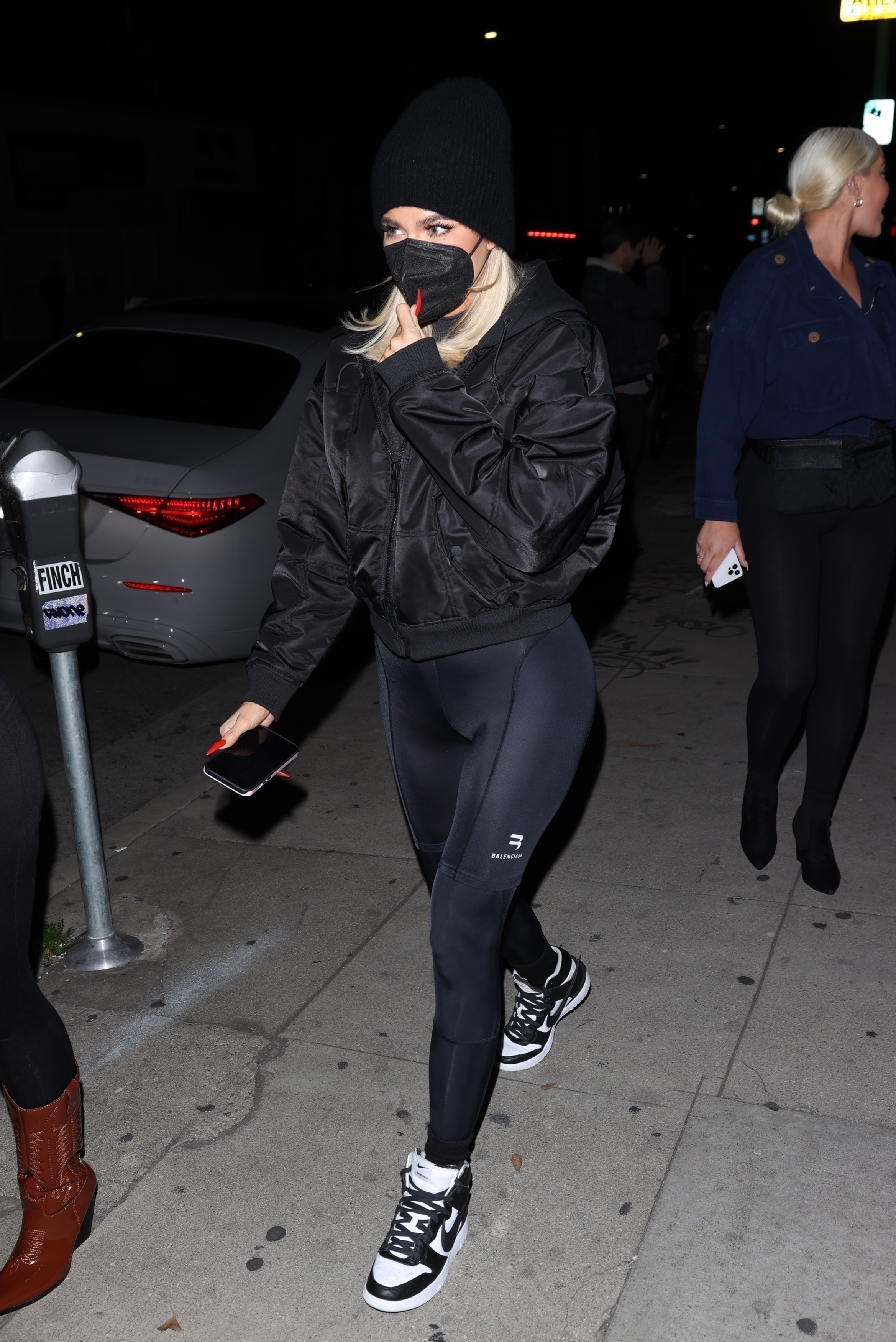 Access_Kardashian_13.jpg