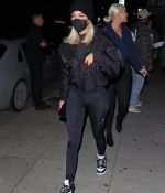 Access_Kardashian_12.jpg