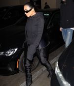 Access_Kardashian_11.jpg