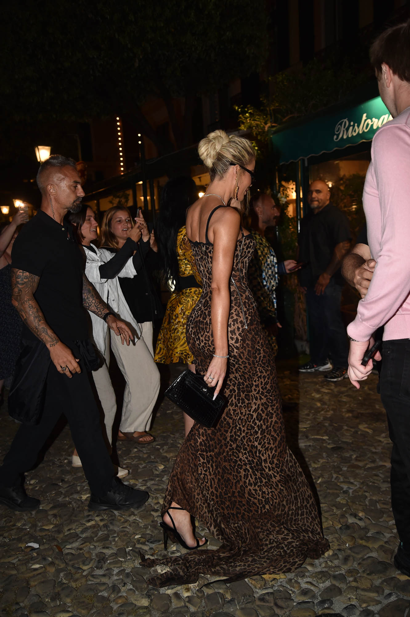 Access_Kardashian_98.jpg