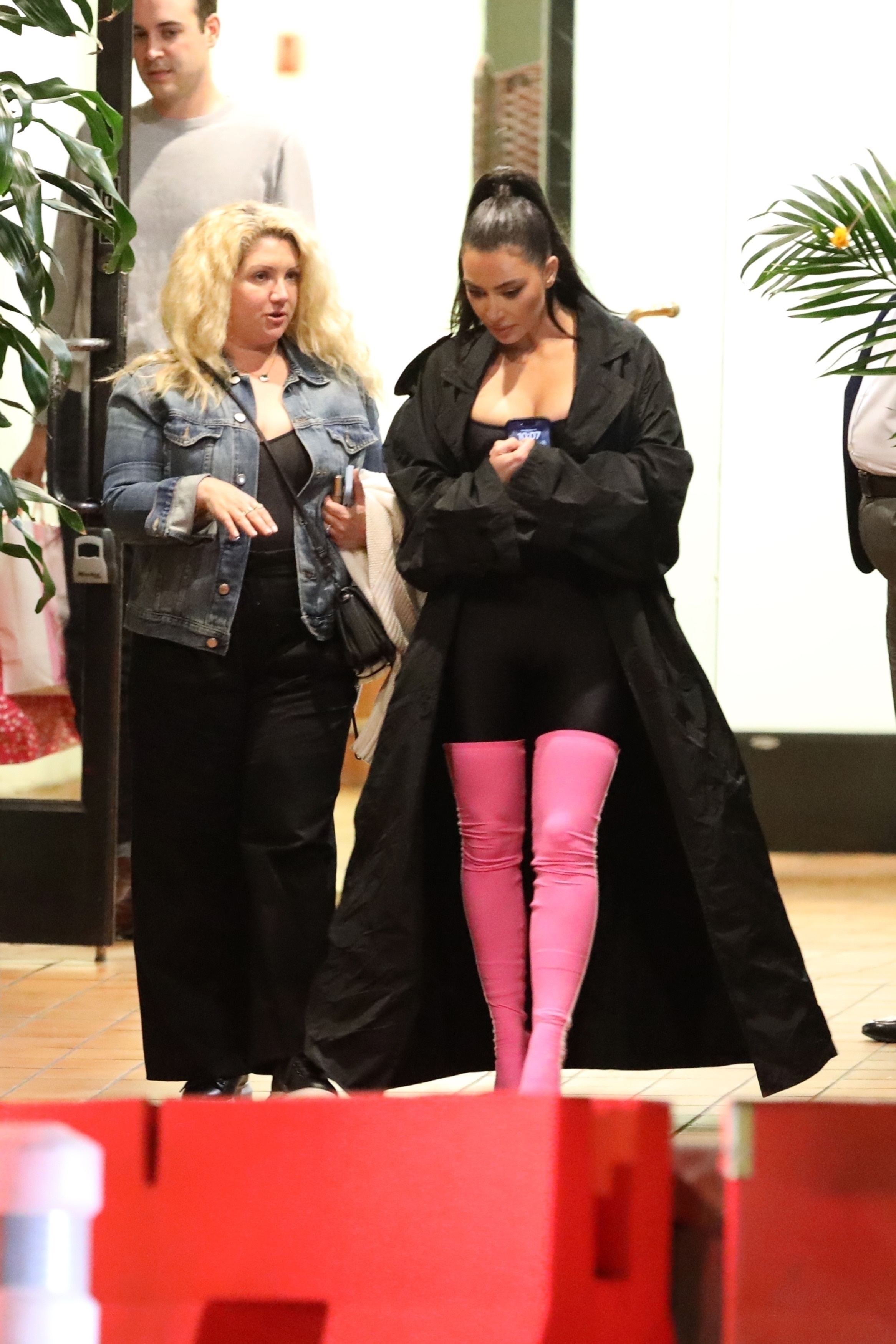 Access_Kardashian_20.jpg