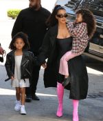Access_Kardashian_44.jpg