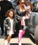 Access_Kardashian_49.jpg