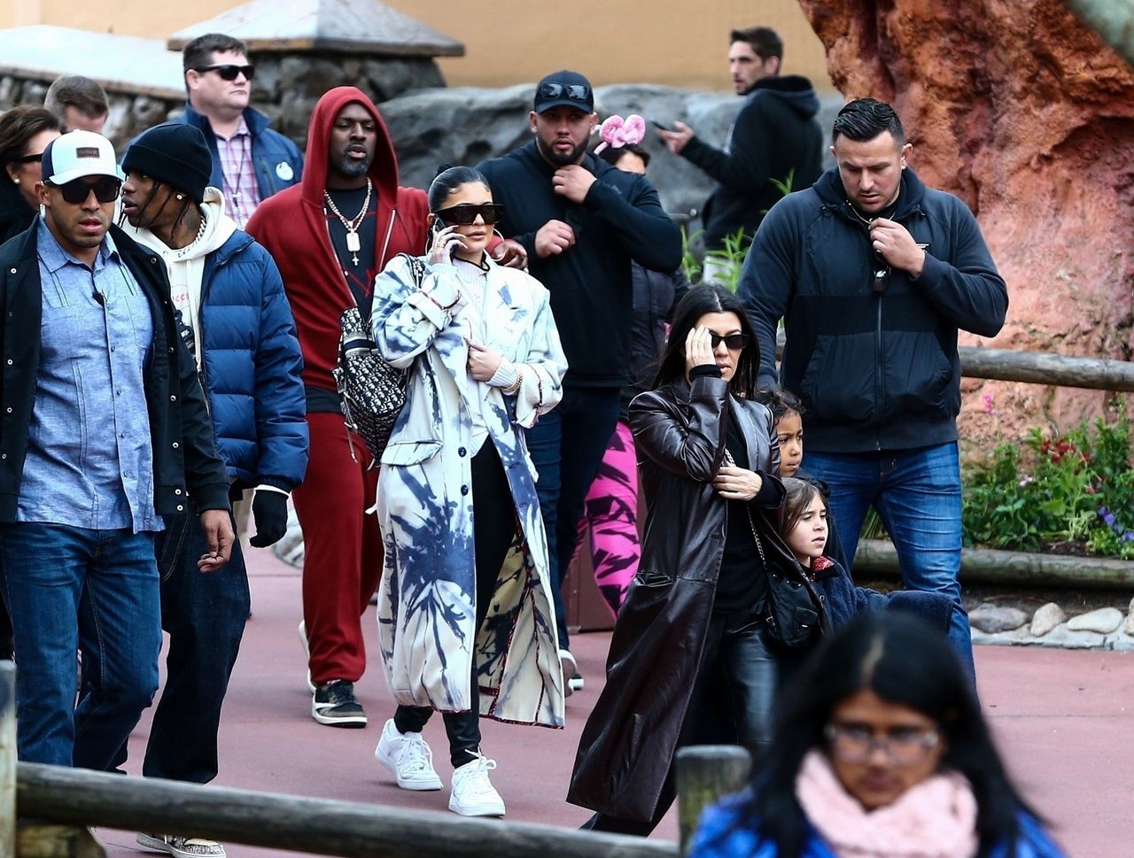 Access_Kardashian_002.jpg
