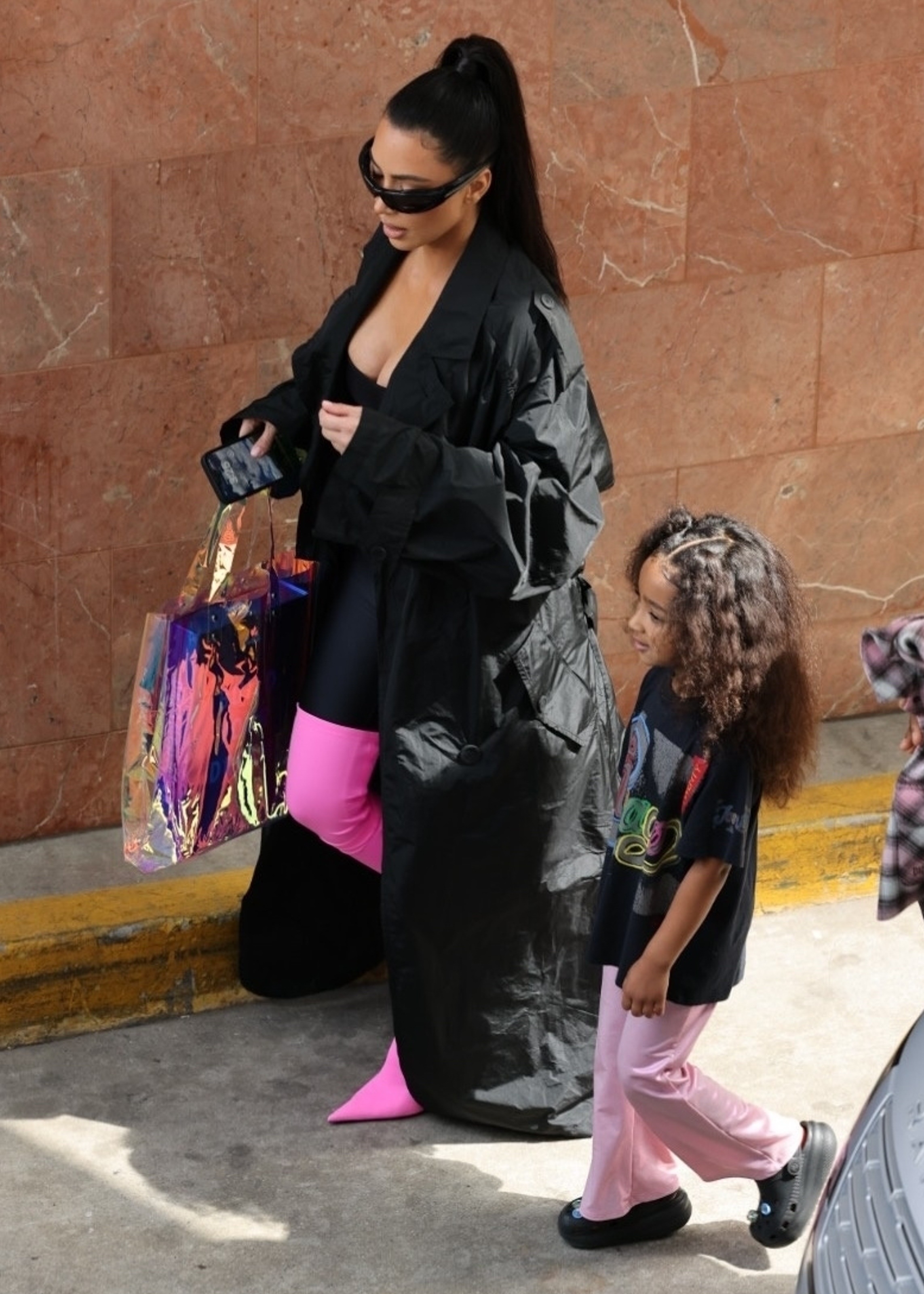 Access_Kardashian_13.jpg