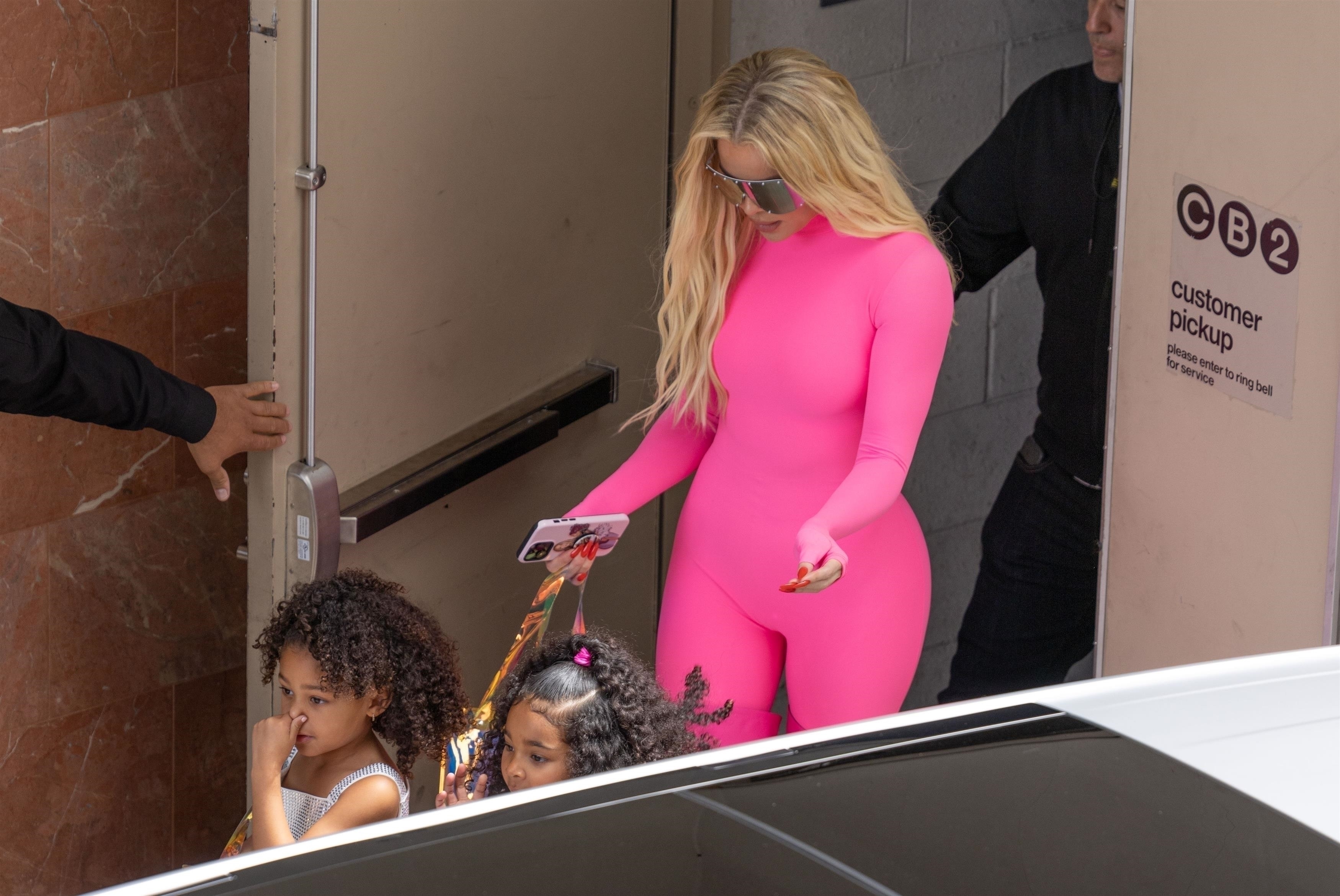 Access_Kardashian_10.jpg