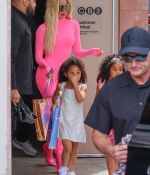Filename=Access_Kardashian_22.jpg
Filesize=2247KiB
Dimensions=2333x3500
Date added=25.06.25 Access_Kardashian_22.jpg