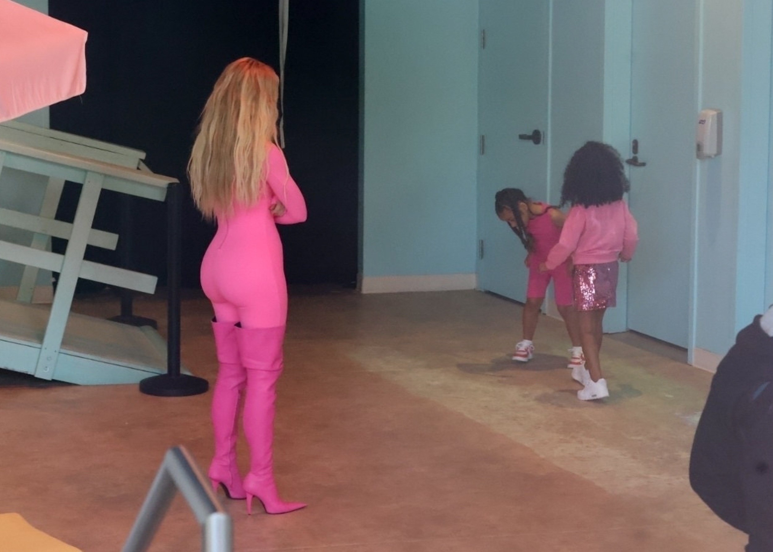 Access_Kardashian_15.jpg