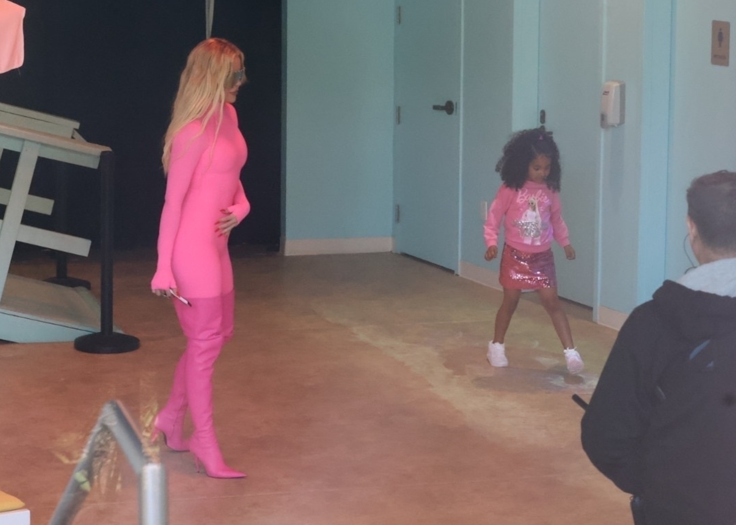 Access_Kardashian_20.jpg