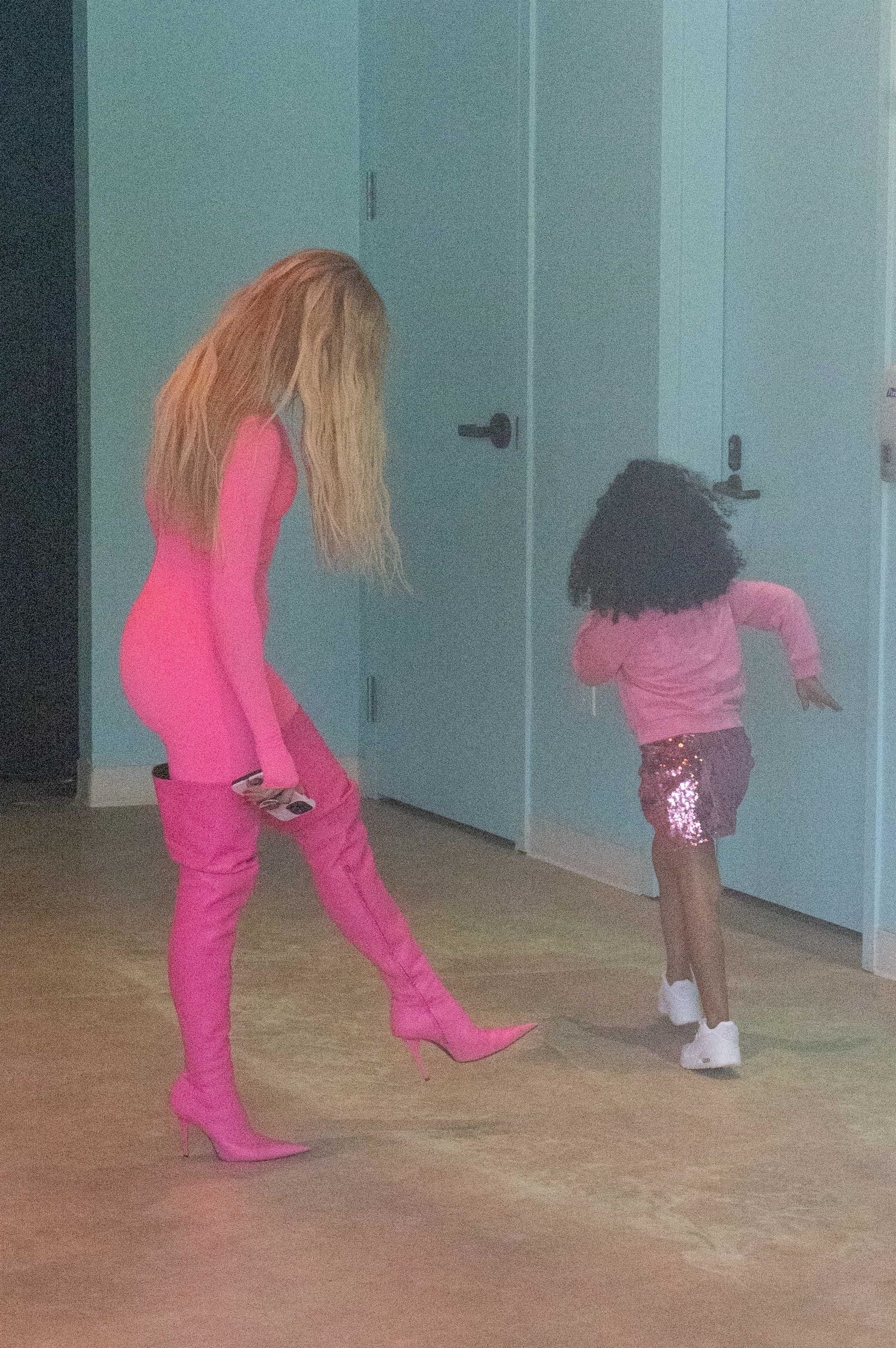 Access_Kardashian_60.jpg