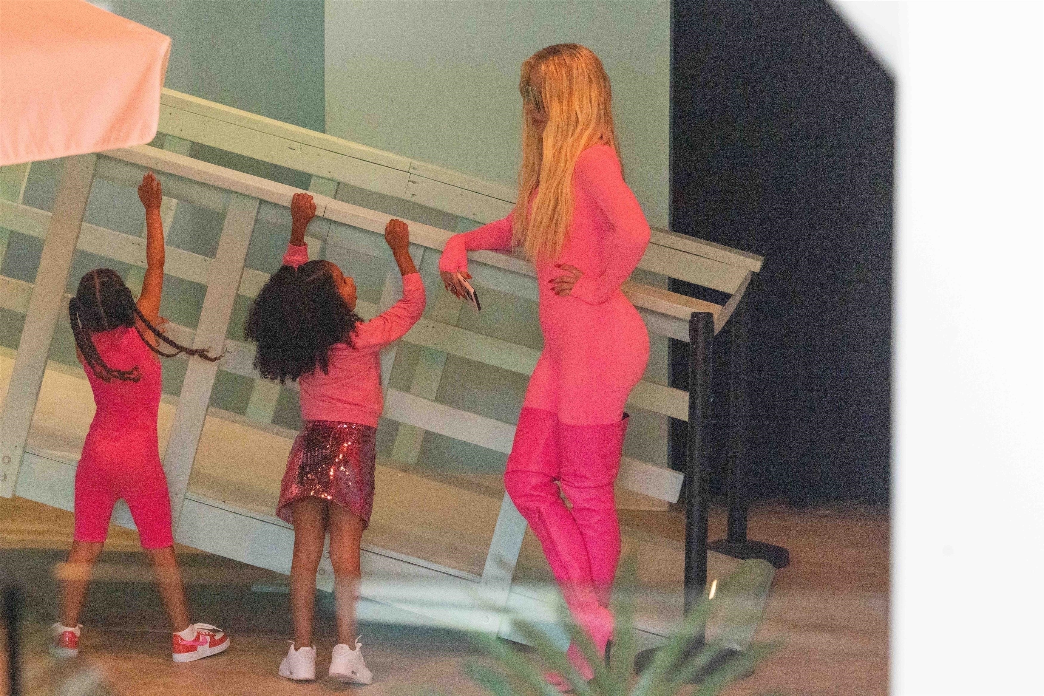 Access_Kardashian_71.jpg