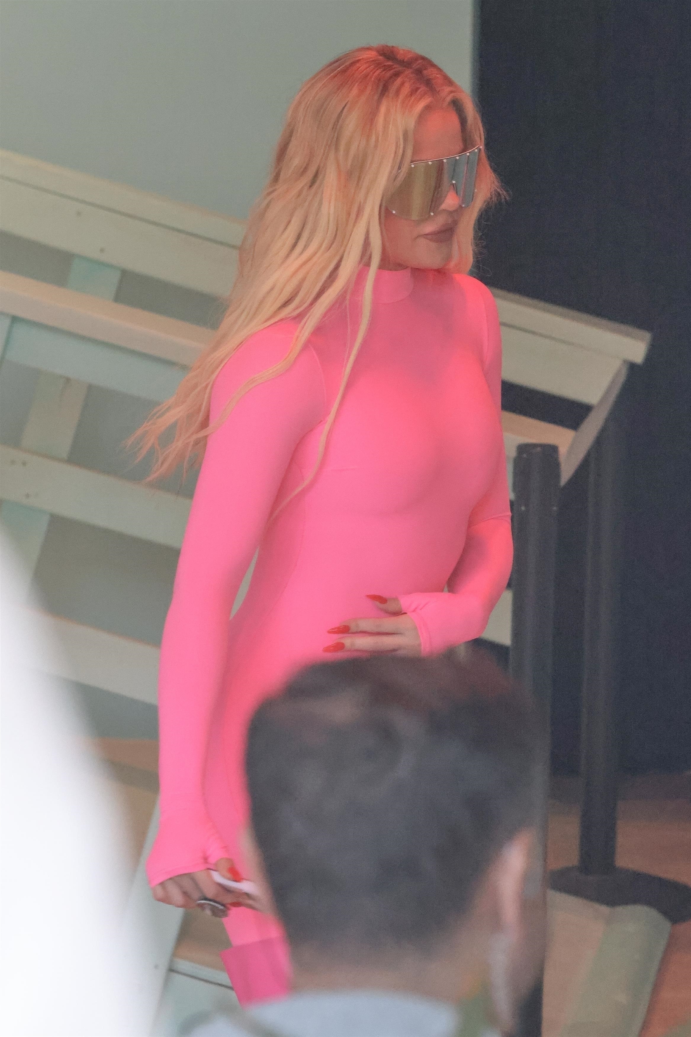 Access_Kardashian_92.jpg