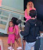 Filename=Access_Kardashian_17.jpg
Filesize=1877KiB
Dimensions=2286x3200
Date added=25.06.25 Access_Kardashian_17.jpg