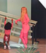 Access_Kardashian_28.jpg