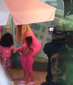 Access_Kardashian_30.jpg