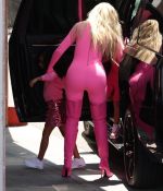 Filename=Access_Kardashian_6.jpg
Filesize=1947KiB
Dimensions=2286x3200
Date added=25.06.25 Access_Kardashian_6.jpg