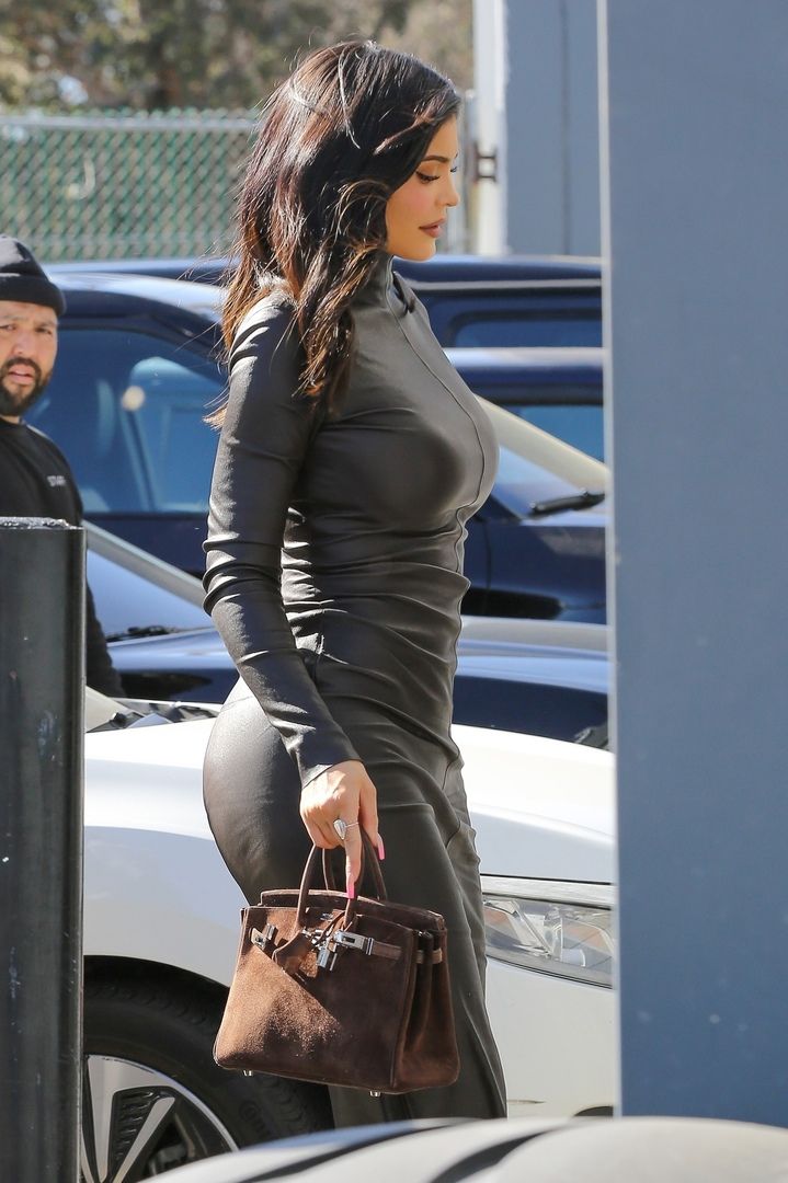 Access_Kardashian_003.jpg