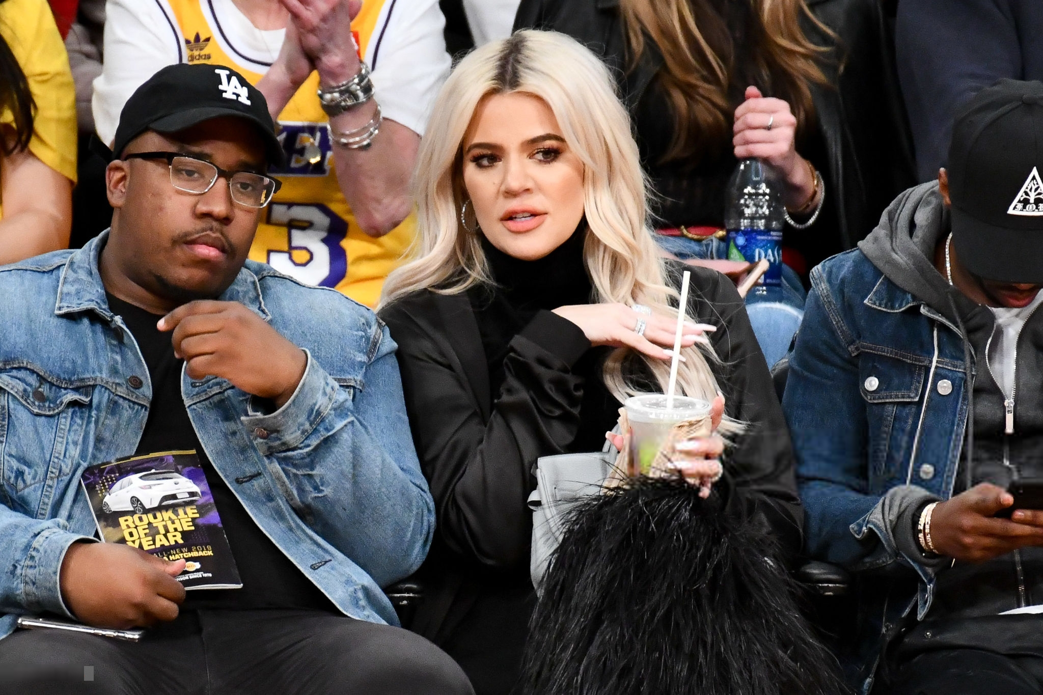 Access_Kardashian_14.png