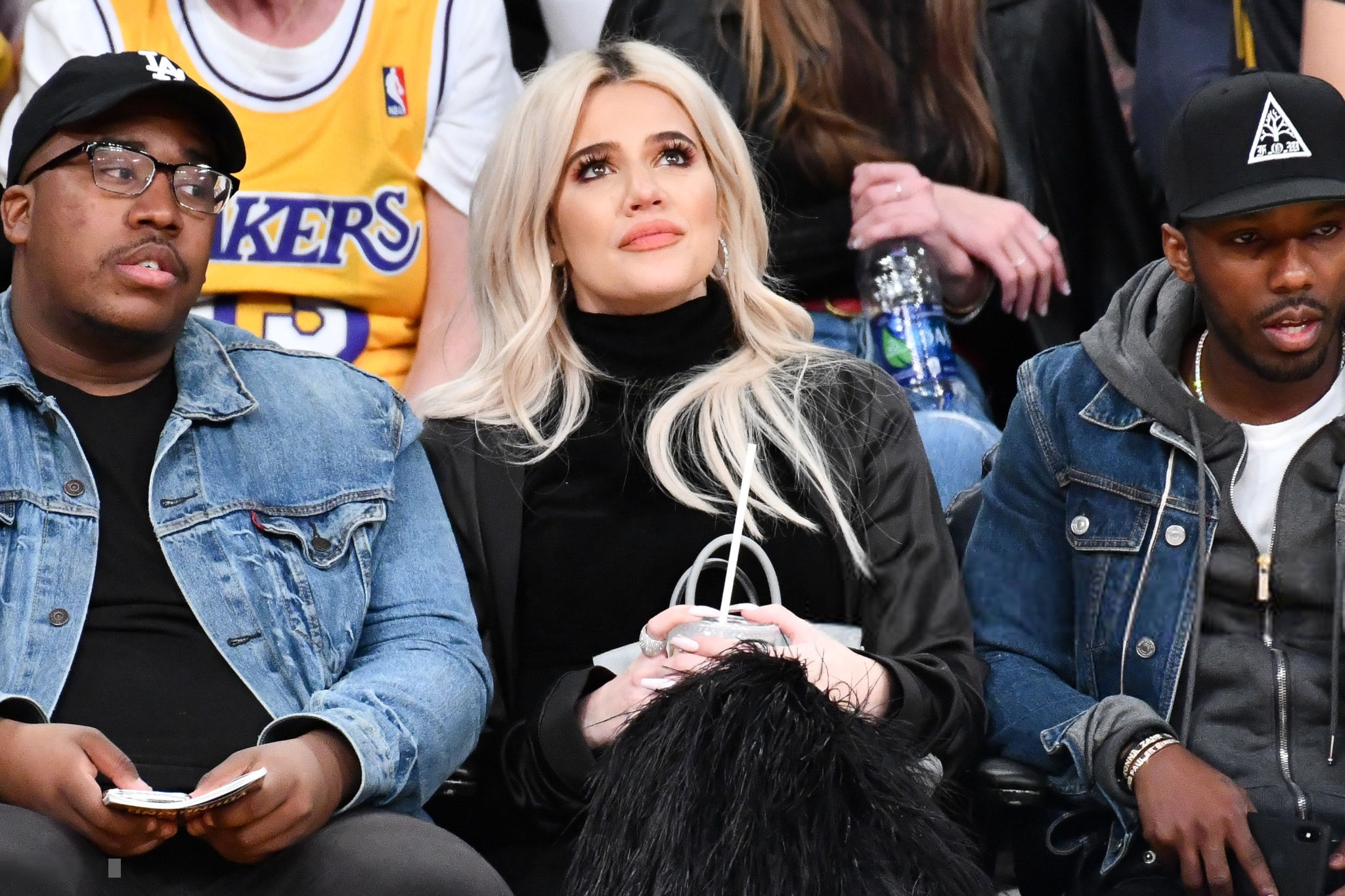 Access_Kardashian_18.png