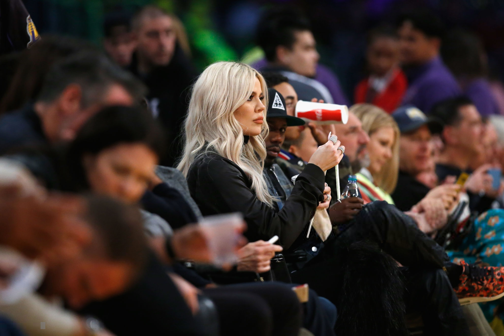 Access_Kardashian_4.png