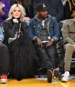 Access_Kardashian_26.png