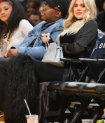 Access_Kardashian_33.png