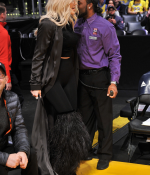 Access_Kardashian_42.png