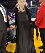 Access_Kardashian_43.png
