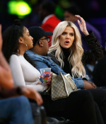 Access_Kardashian_6.png