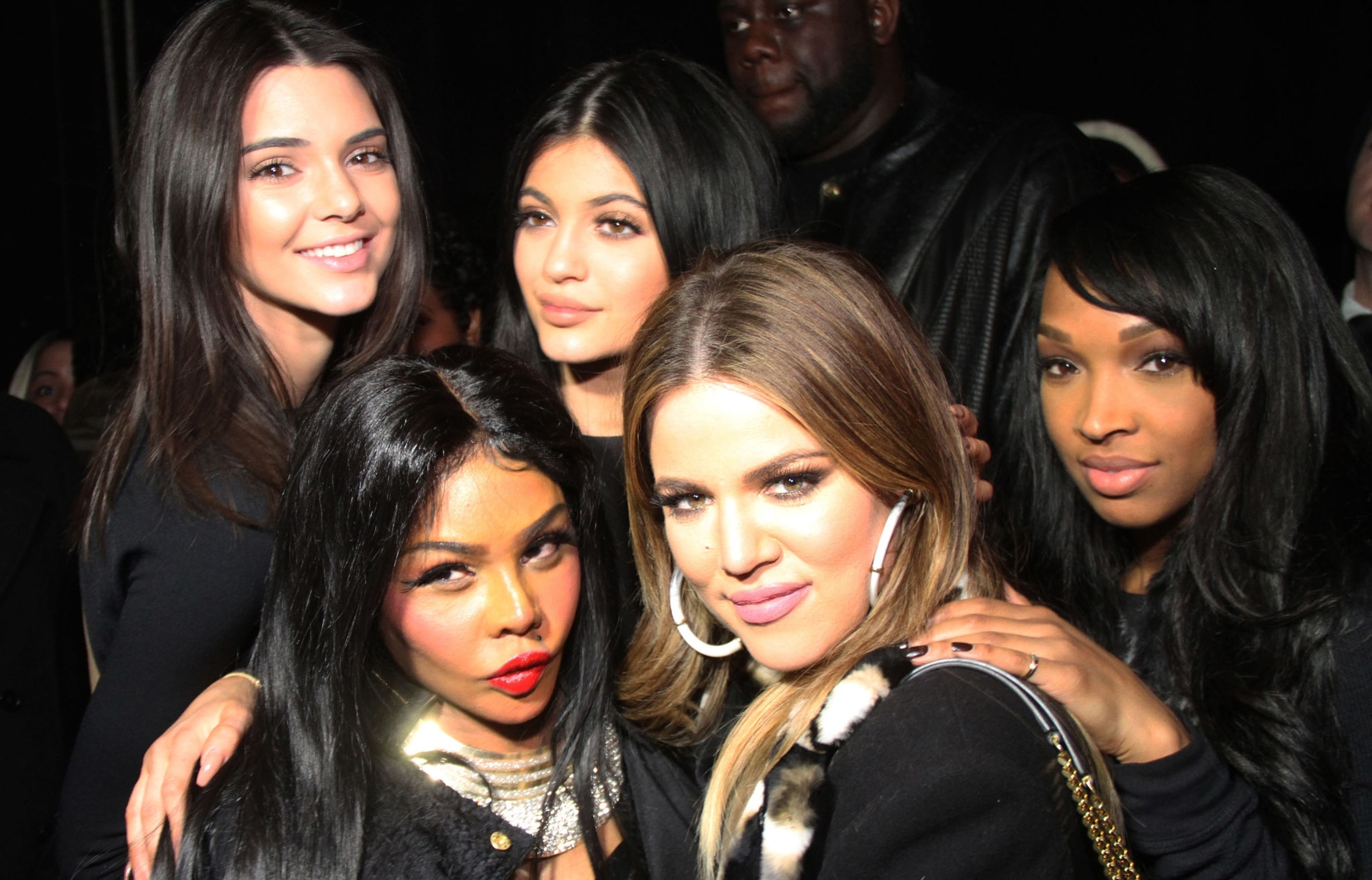 Access_Kardashian_5.jpg