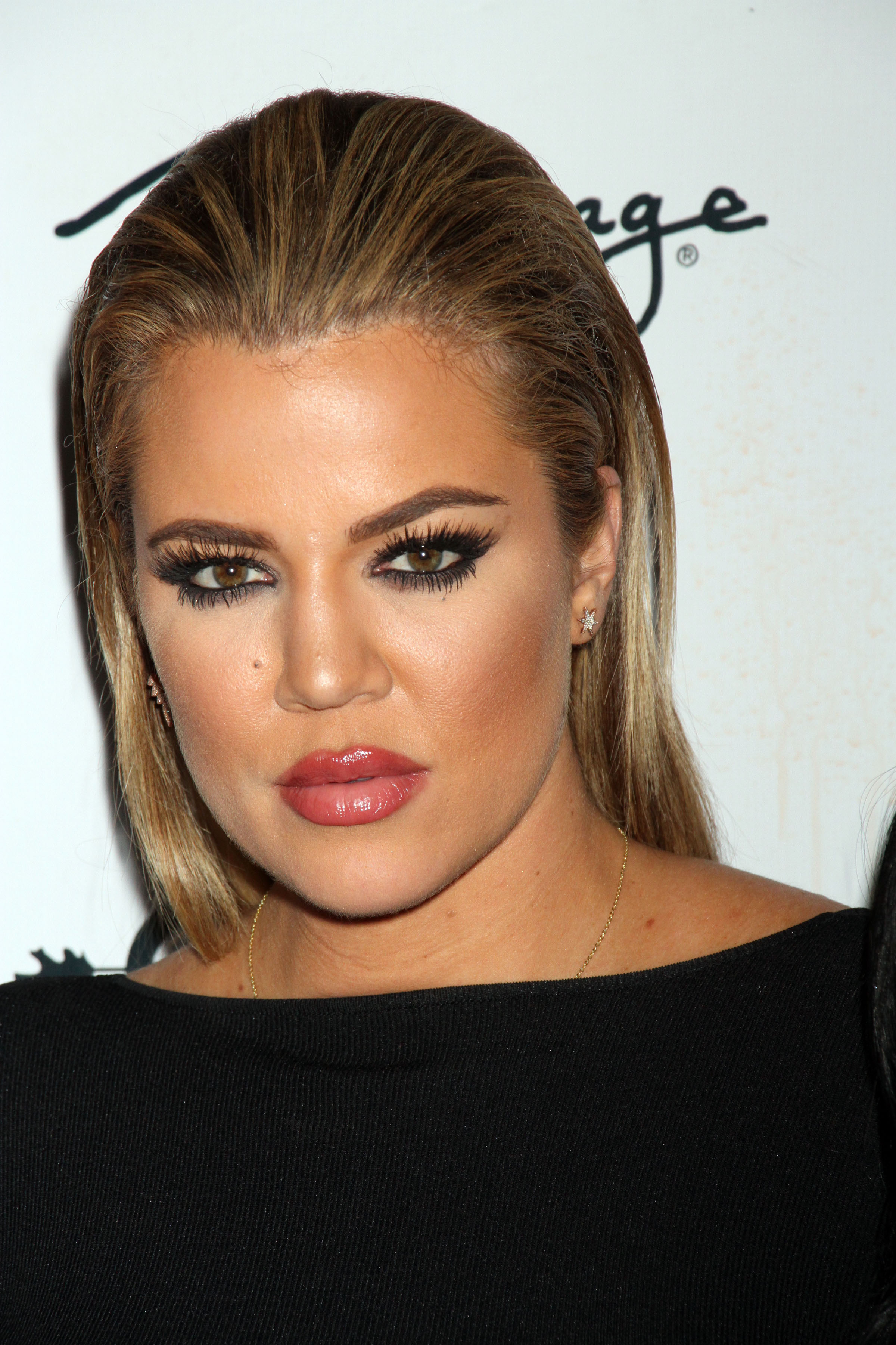 Access_Kardashian_13.jpg