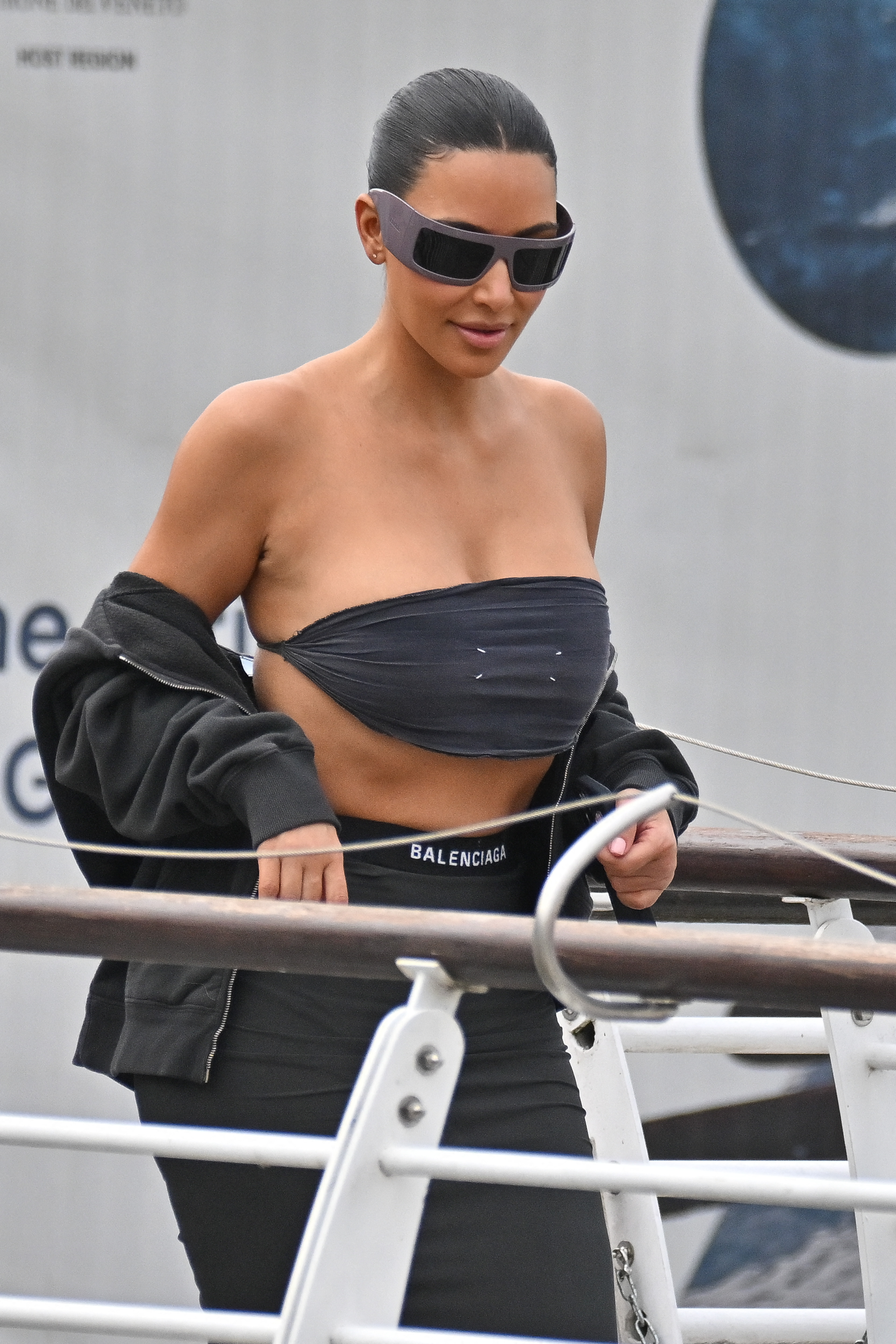 access_281129~0.jpg