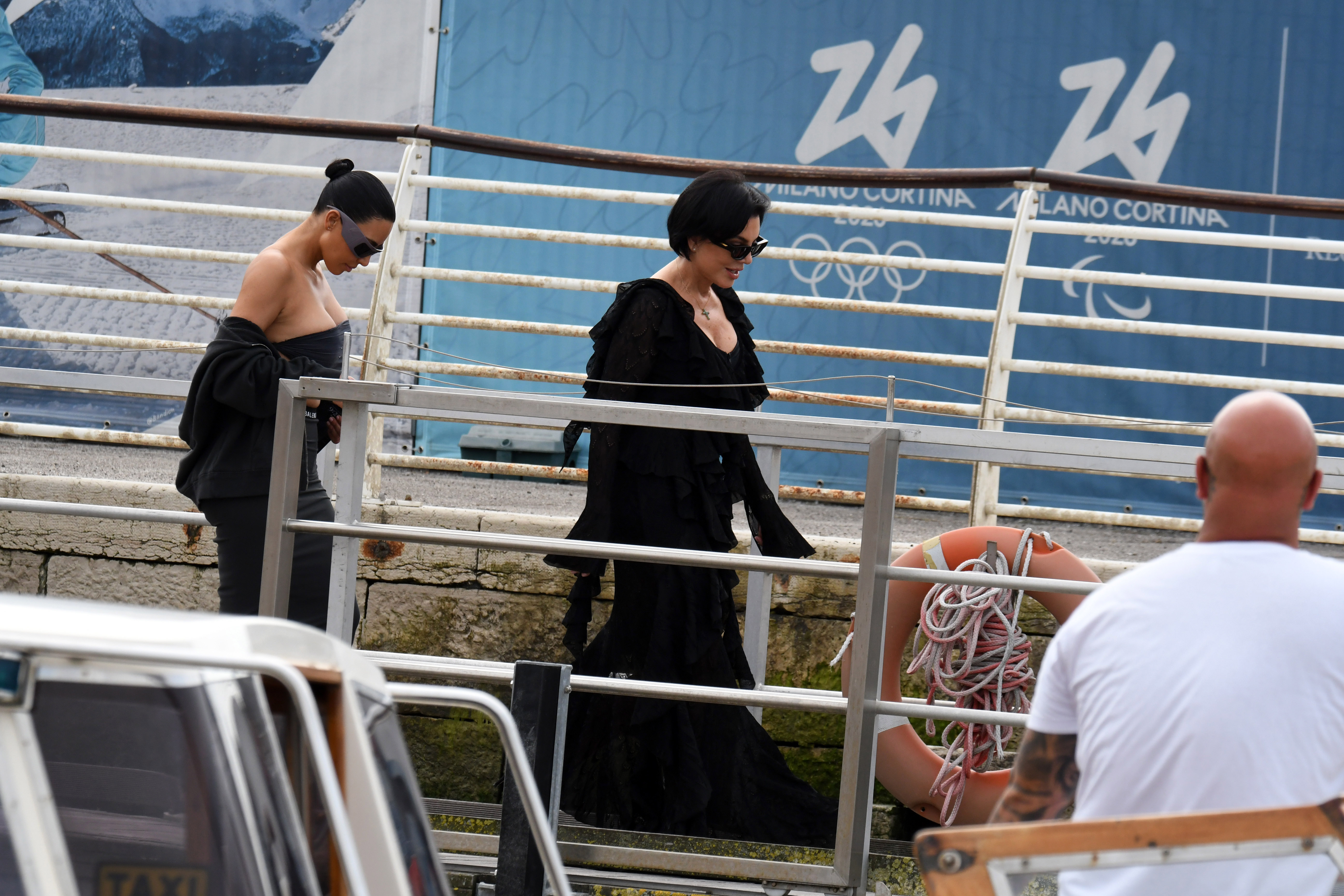 access_2814129.jpg