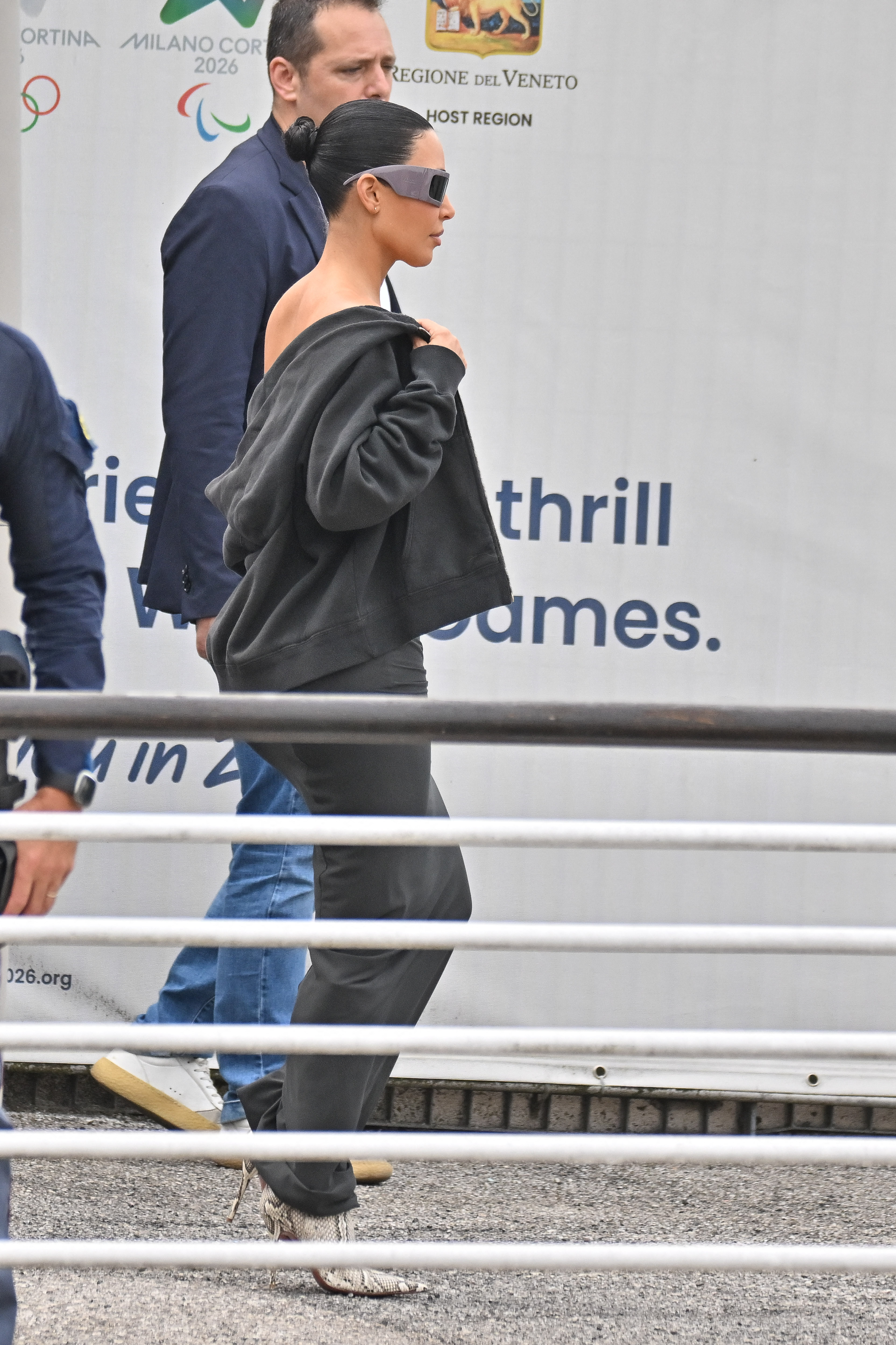 access_282129~0.jpg