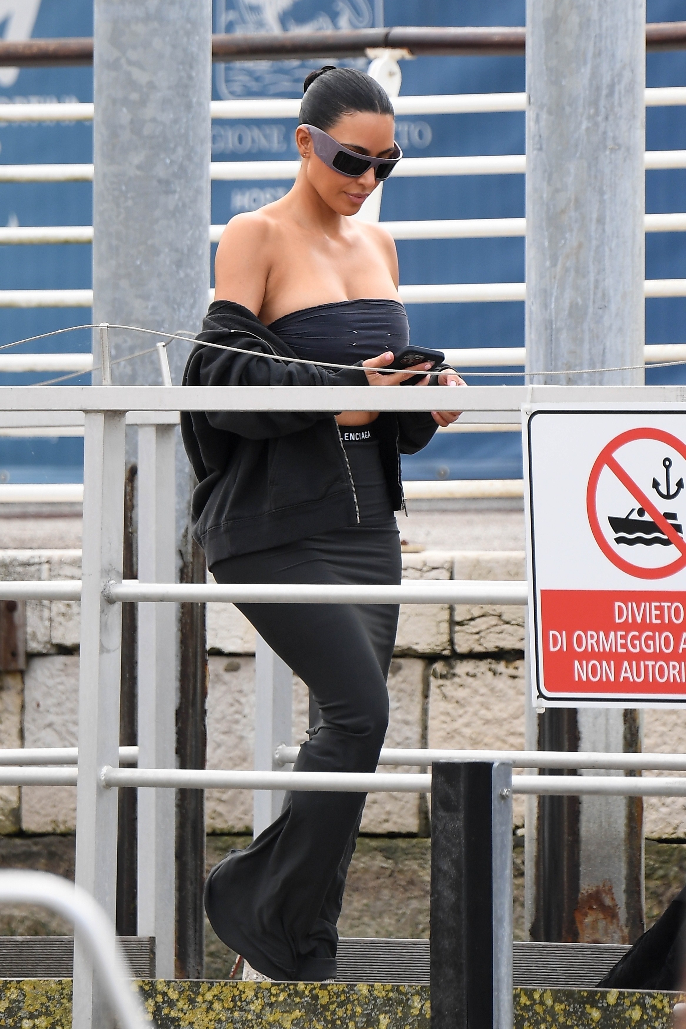 access_288629.jpg