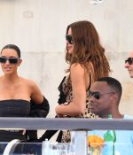 Access_Kardashian_14.jpg