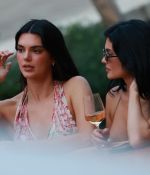 Access_Kardashian_16.jpg