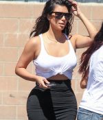 Access_Kardashian_23.jpg
