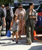 Access_Kardashian_81.jpeg