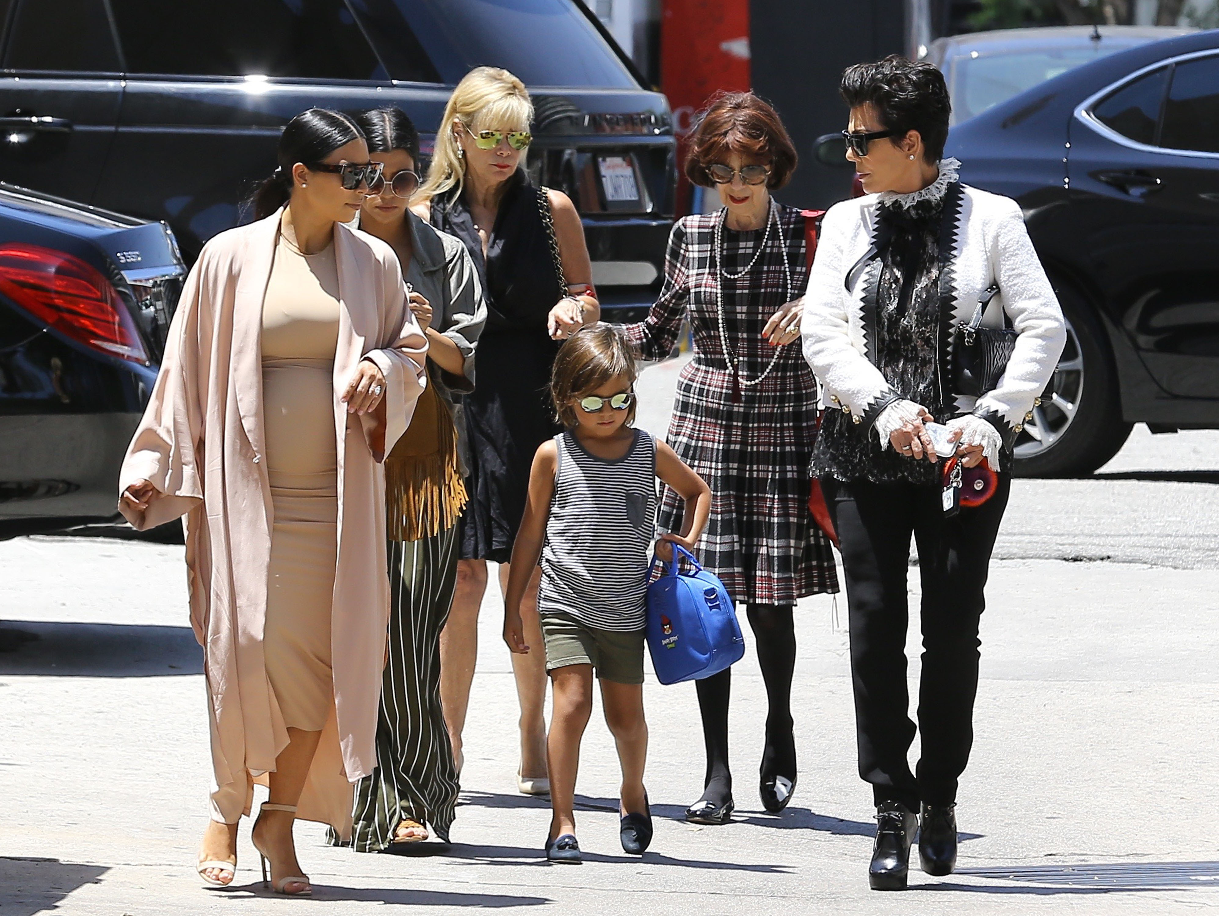 Access_Kardashian_23.jpg