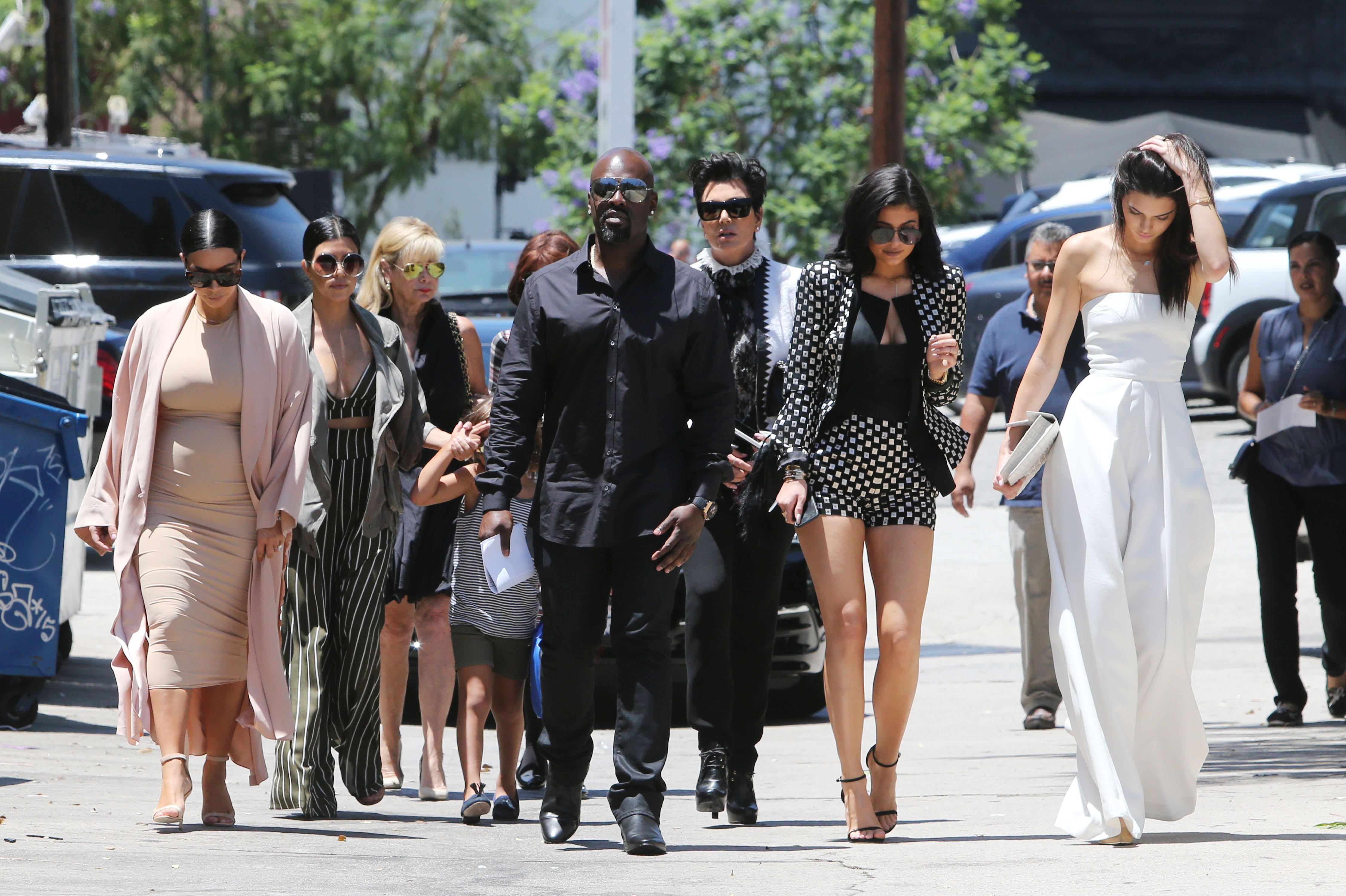 Access_Kardashian_4.jpg